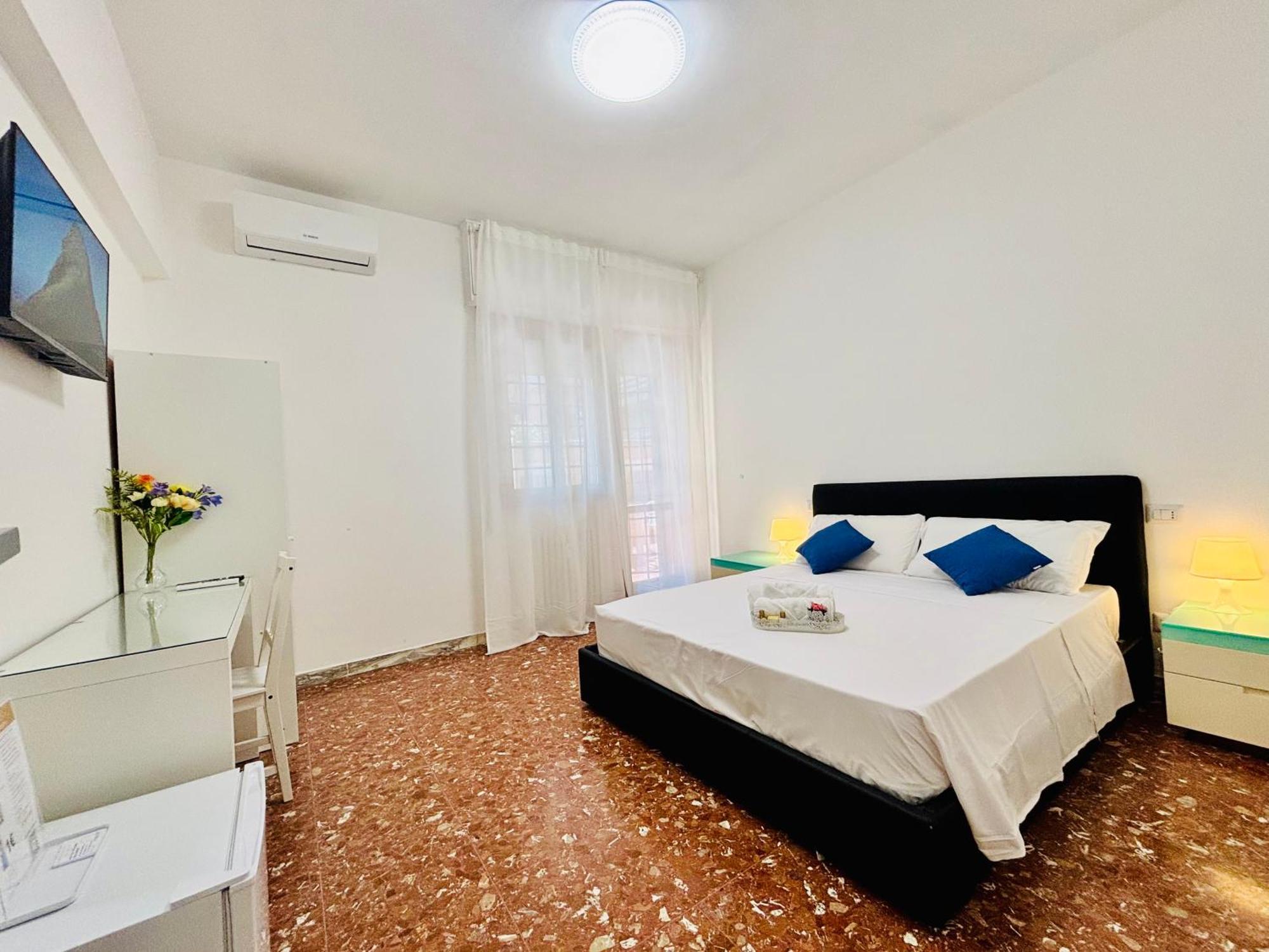 Residenza Degli Acquedotti Affittacamere *